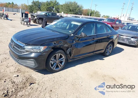2024 Volkswagen Jetta 1.5T Se from USA, damaged, VIN 3VW7M7BU1RM000527